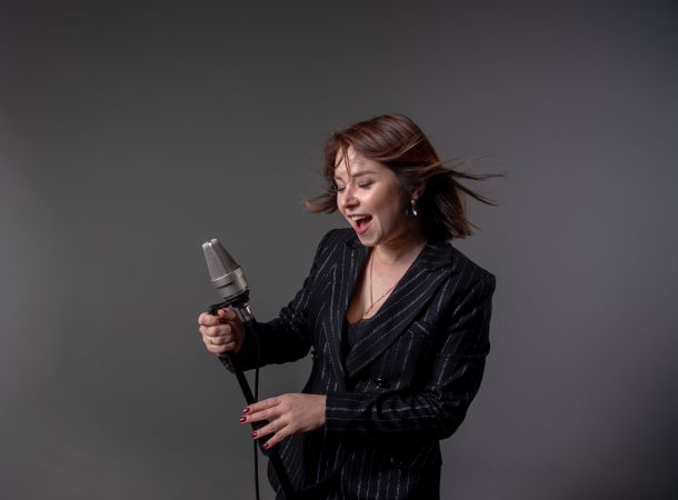 Арина Гюнтер. «3 кита» успешного вокалиста